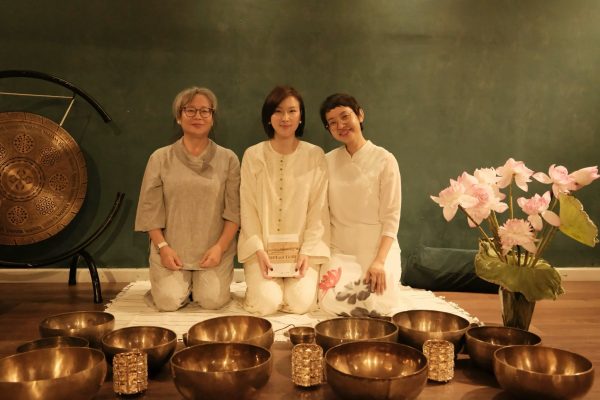 Yêu bản thân đúng cách và 05 cách thực hành Self - Love