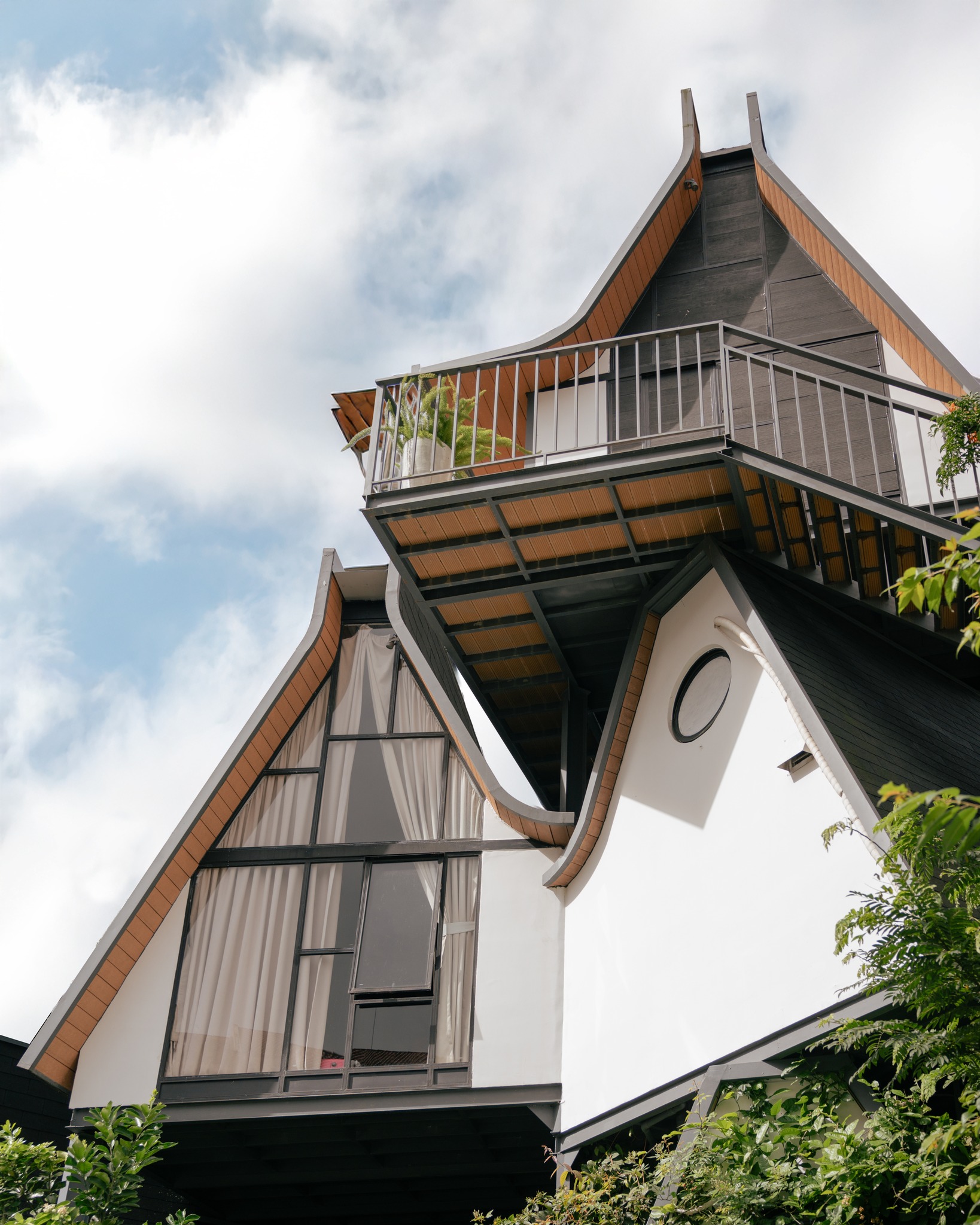 Khách sạn Bạch Place Đà Lạt